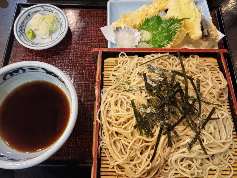 蕎麦と天ぷら定食